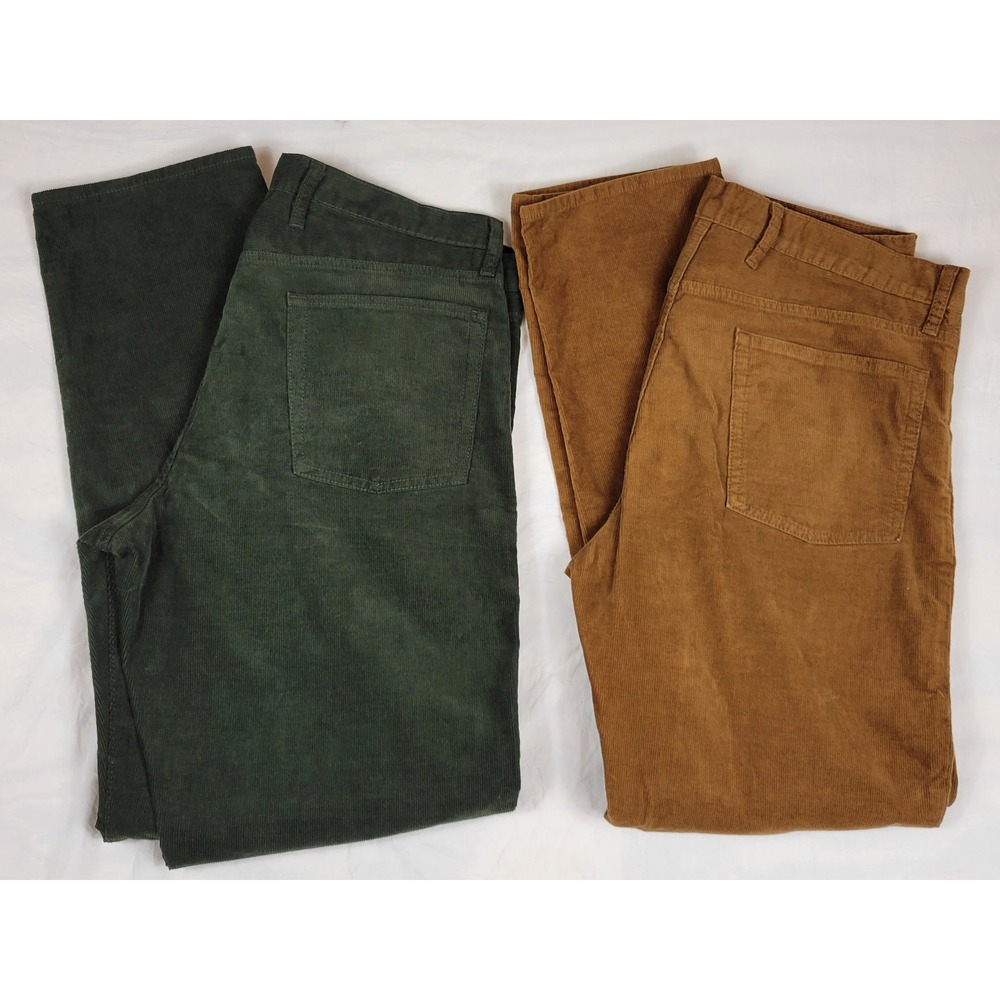 Lot of 2 Gap Straight Fit Corduroy Pants Mens 36x33 Green Brown 455404-00 02